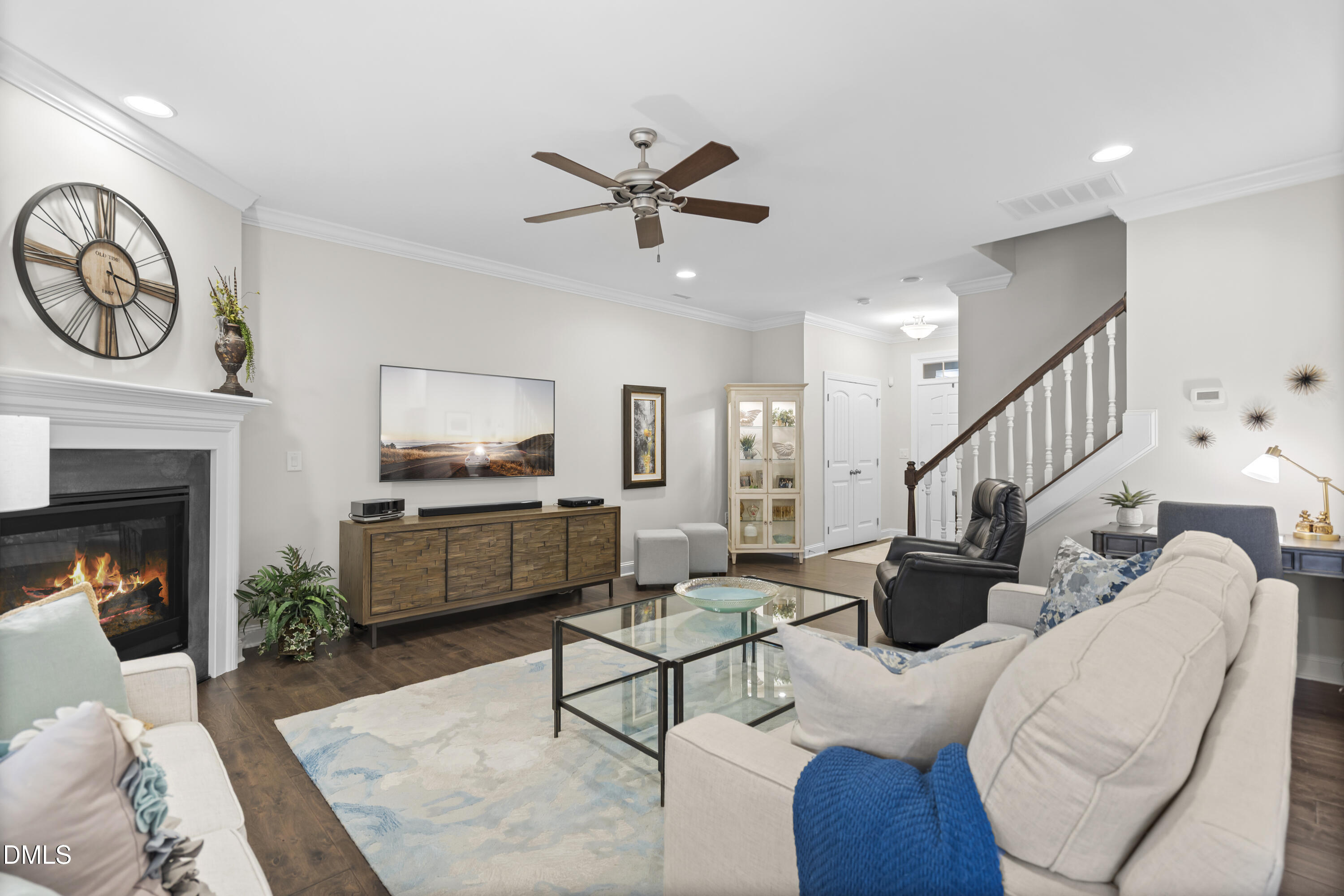 324 Acorn Hollow Place