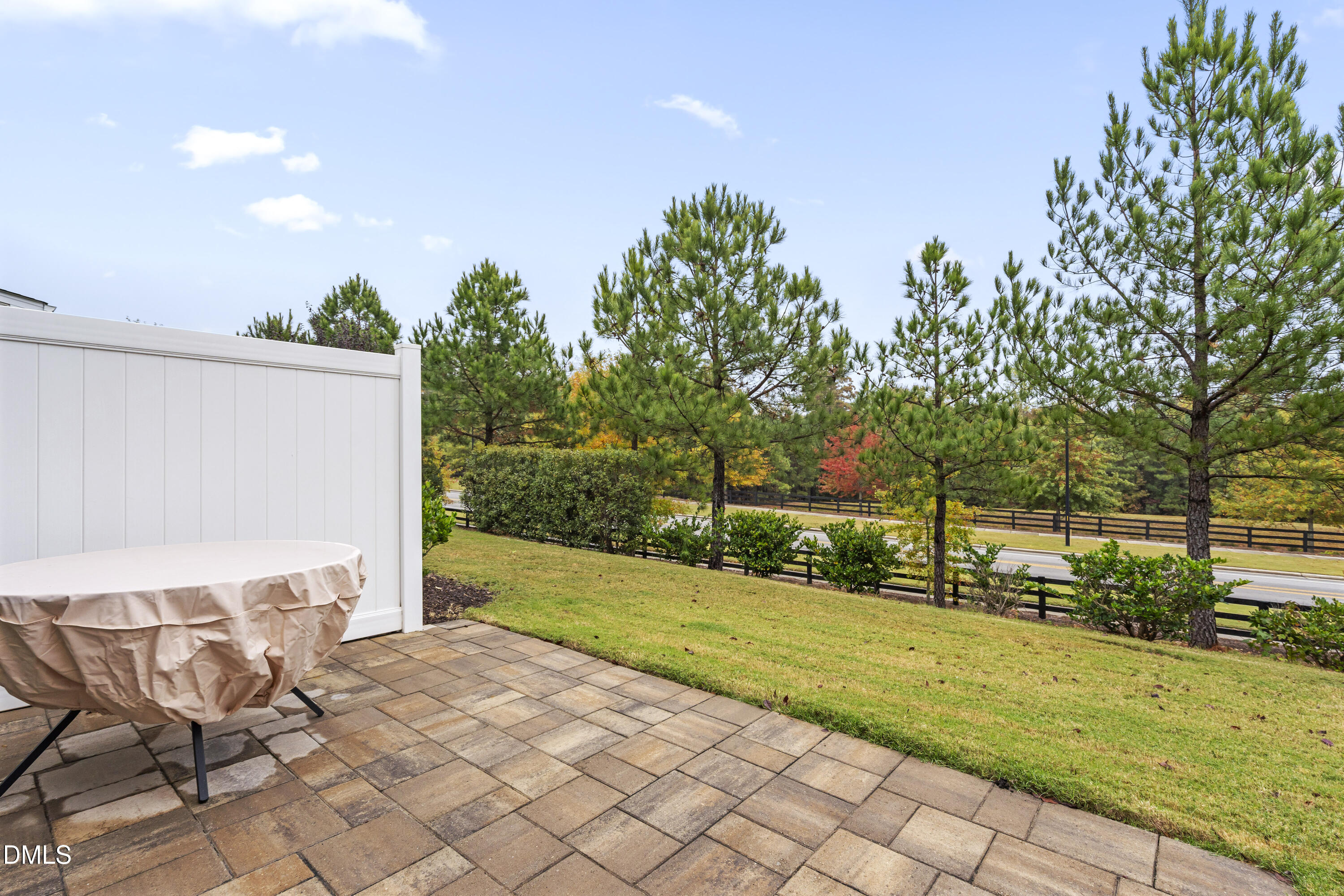 324 Acorn Hollow Place