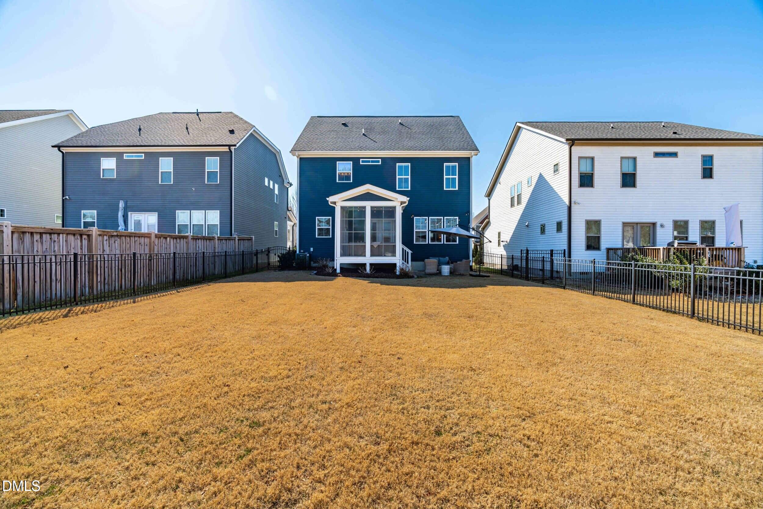 820 Groveview Wynd