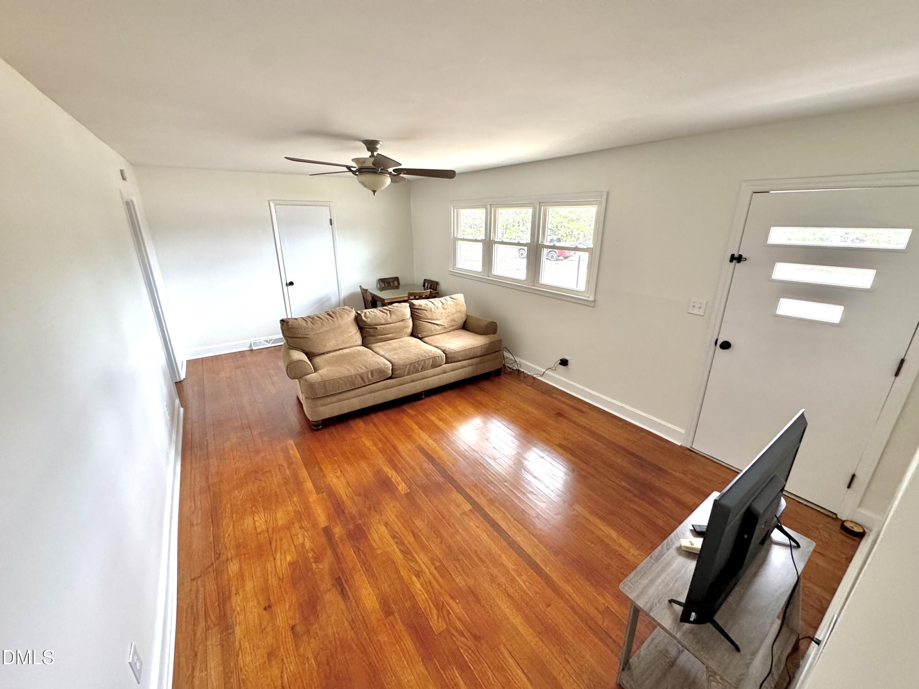 30 Nandina Drive