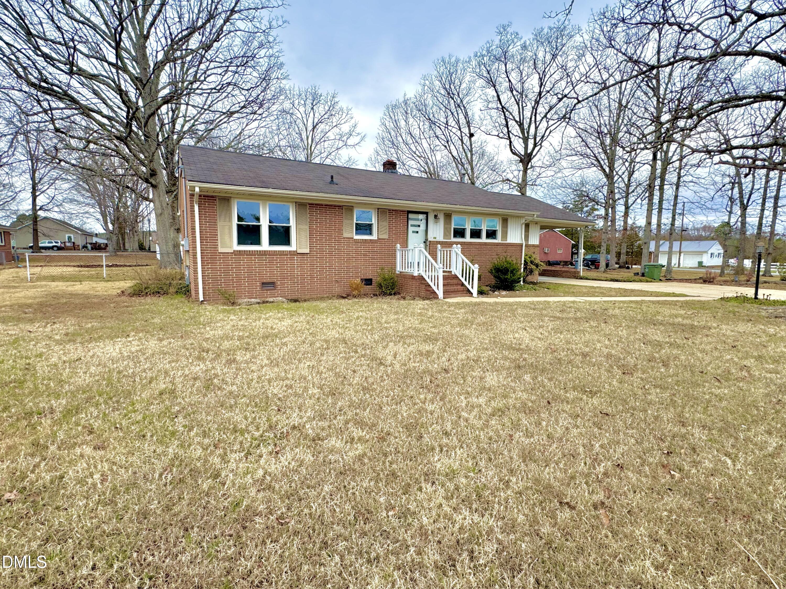 30 Nandina Drive