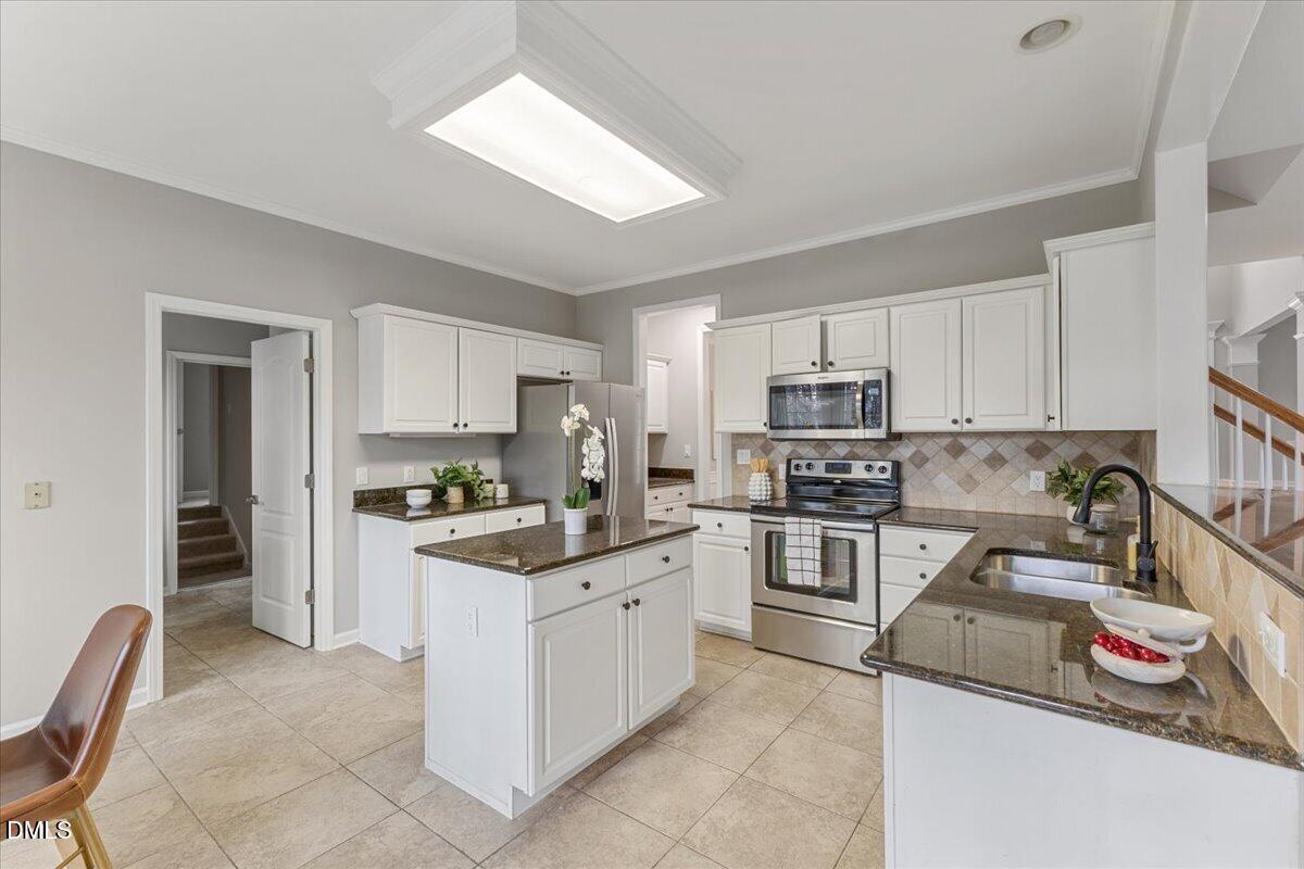 1805 Dunwick Court