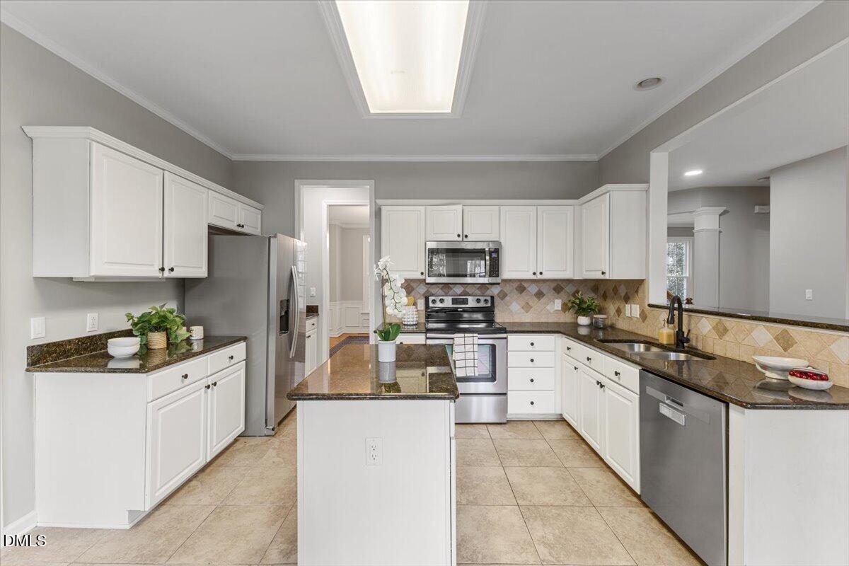 1805 Dunwick Court