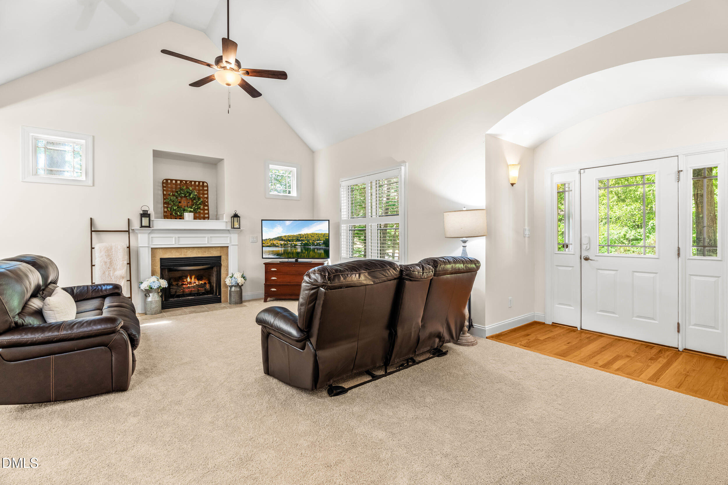 190 Willow Ridge Drive