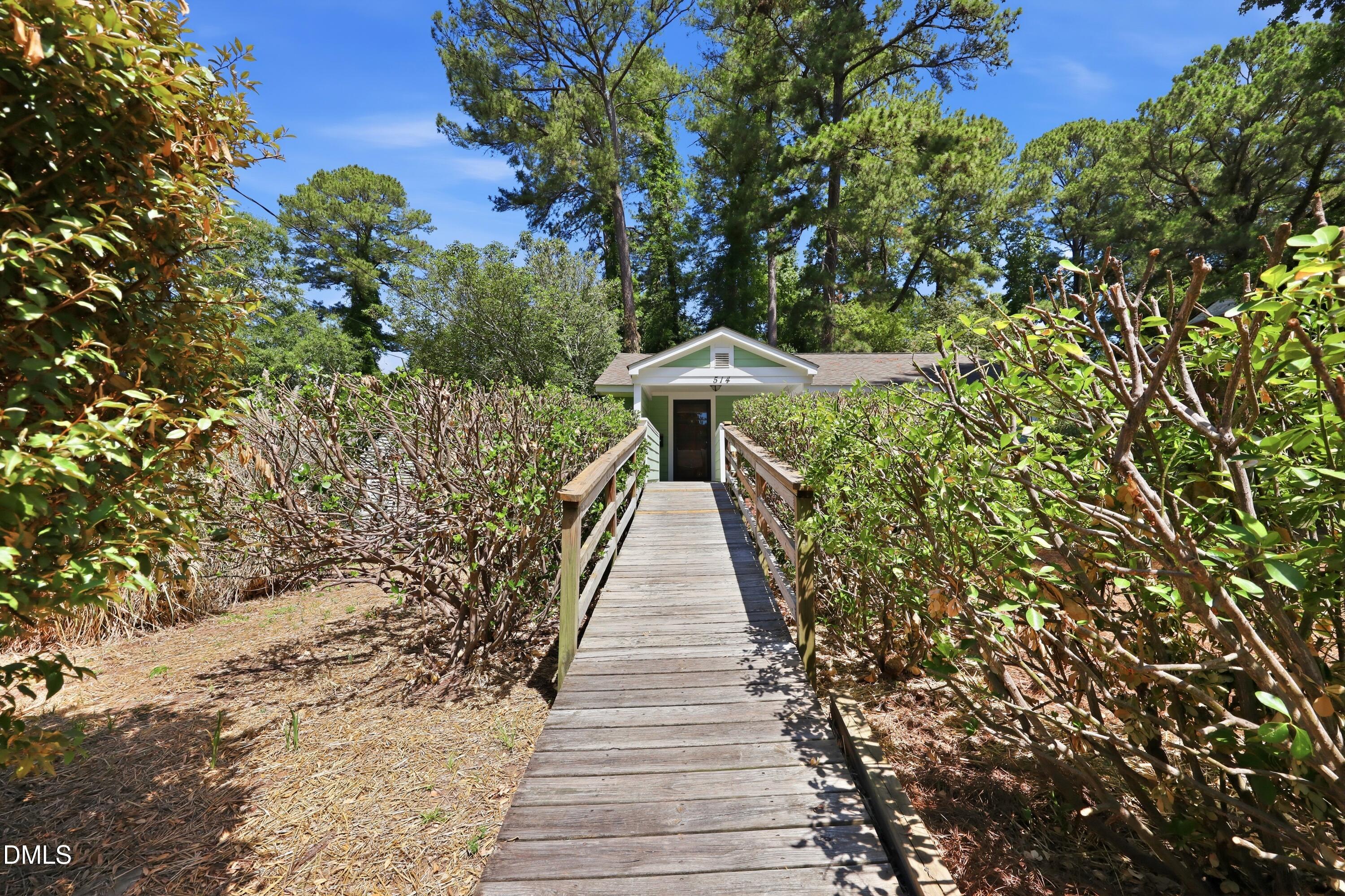 514 Bracken Street
