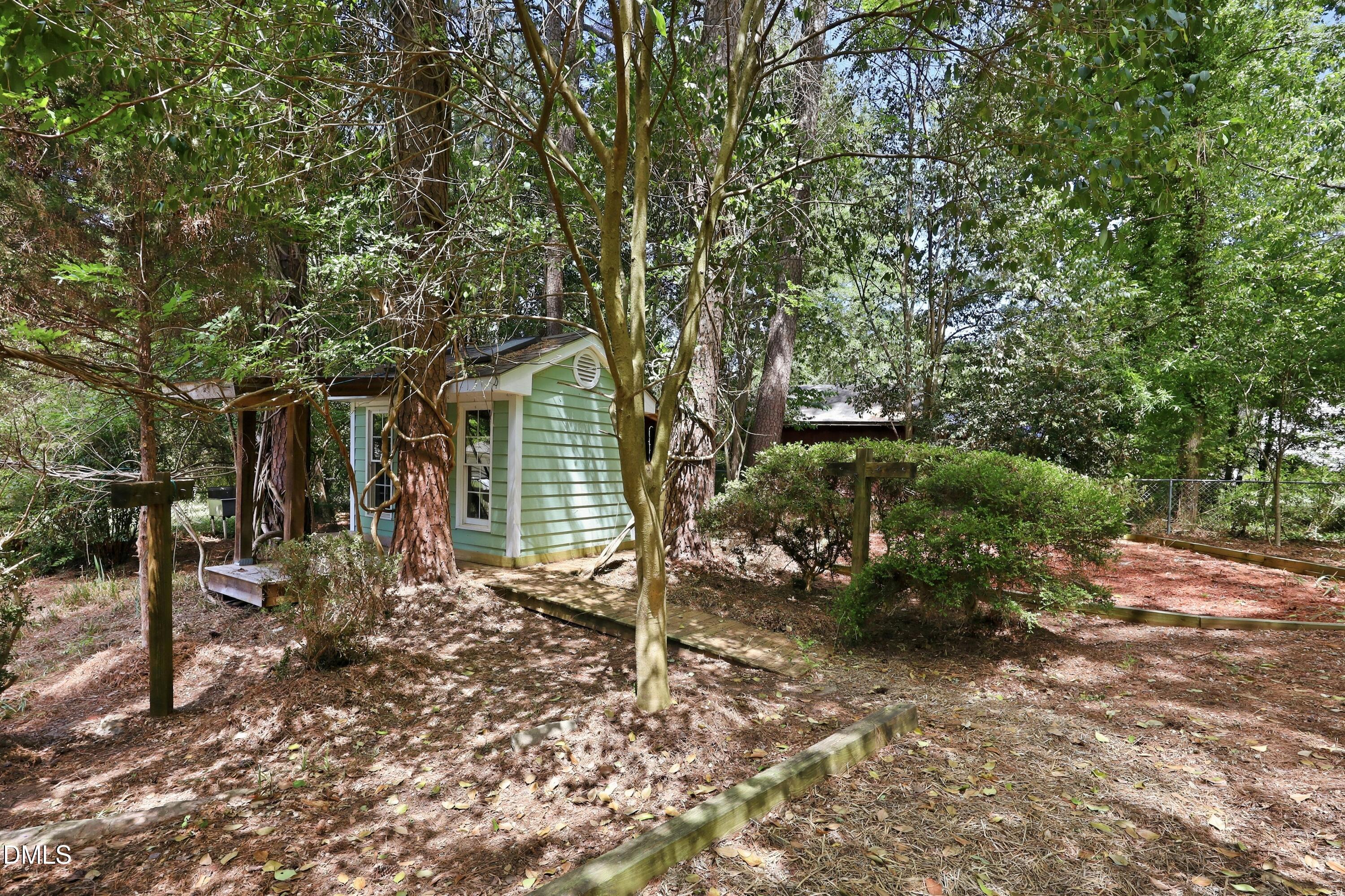 514 Bracken Street