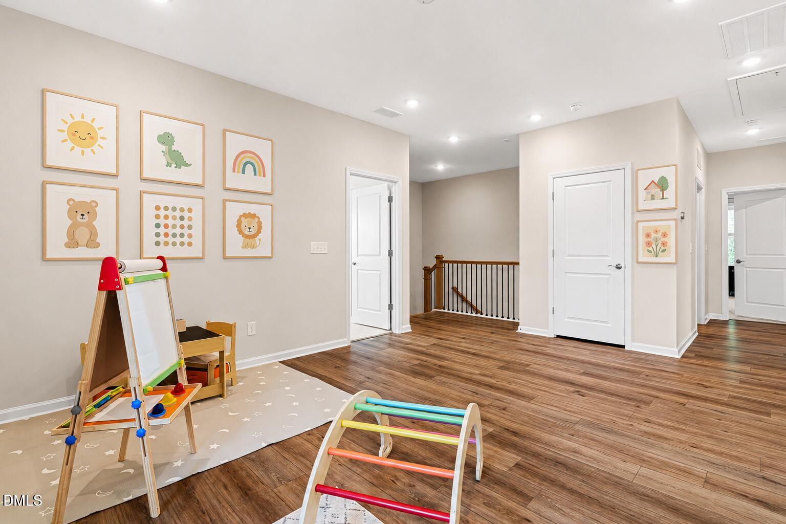 71 Highpointe Drive