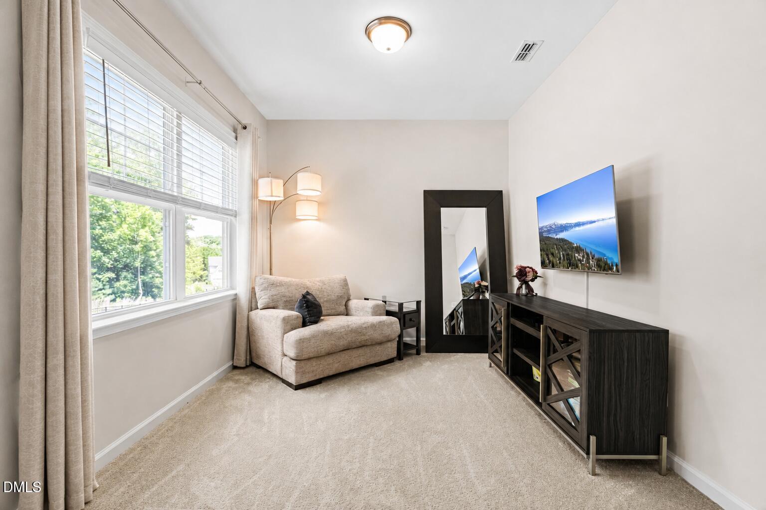 71 Highpointe Drive