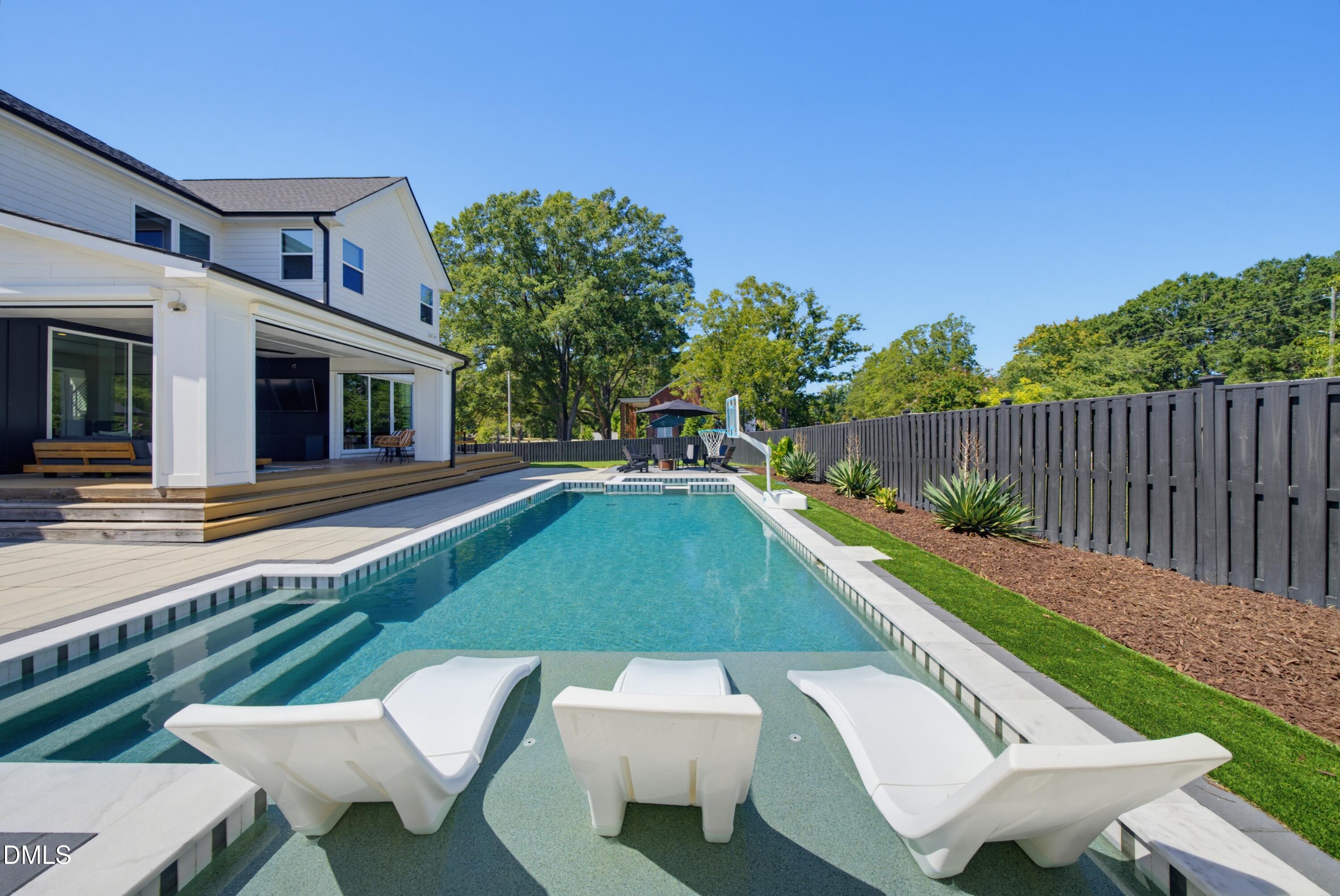 3506 Diamond Leaf Court