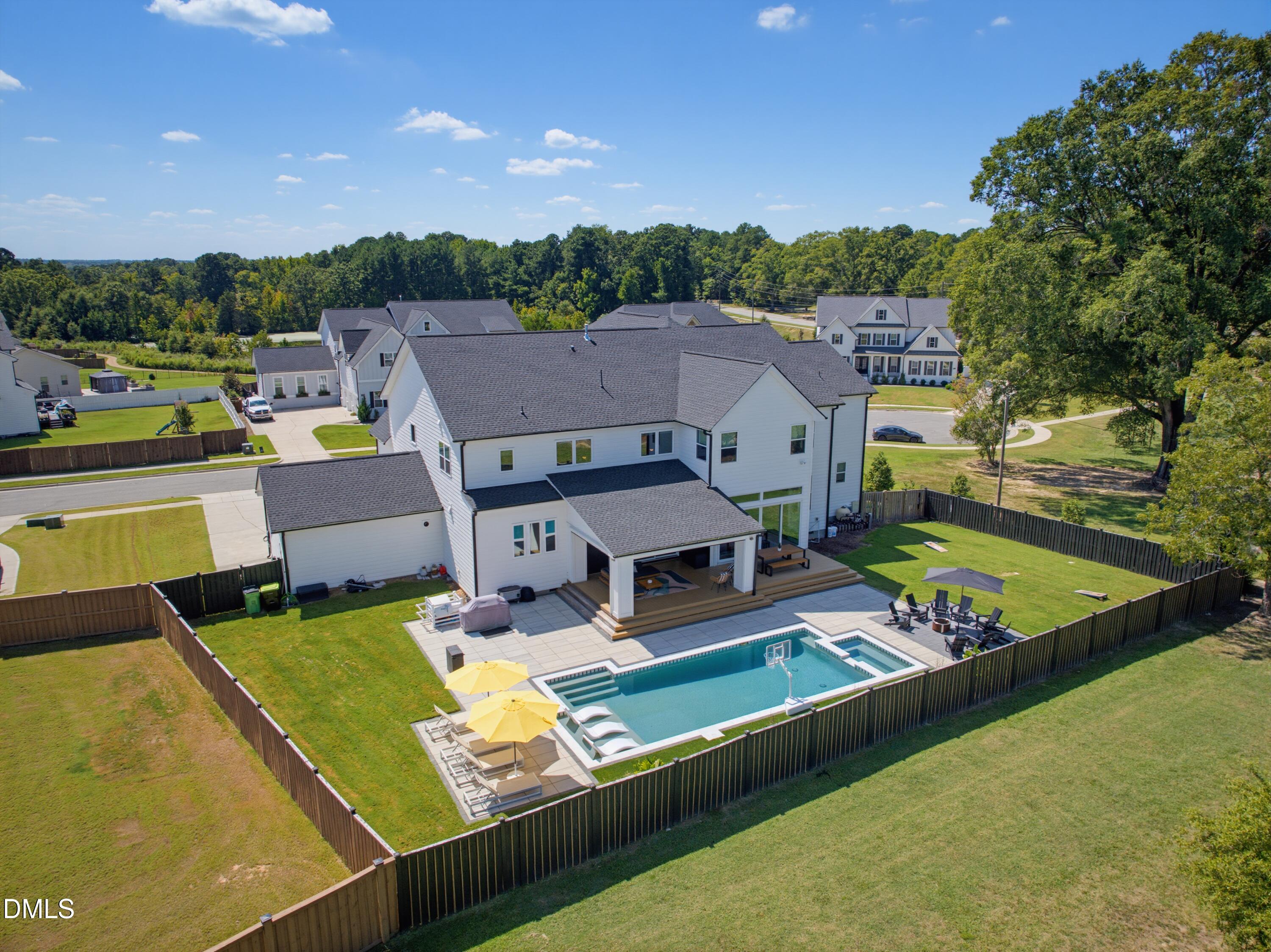 3506 Diamond Leaf Court