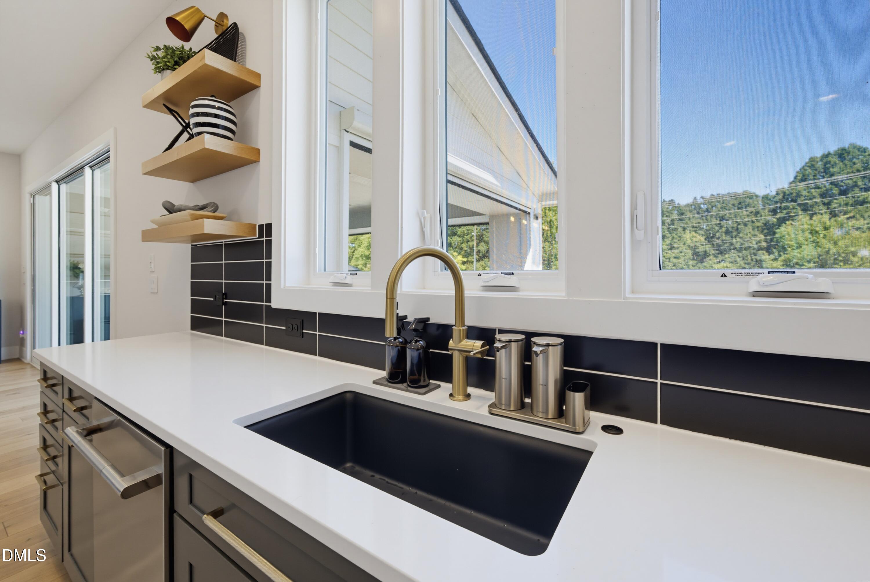3506 Diamond Leaf Court