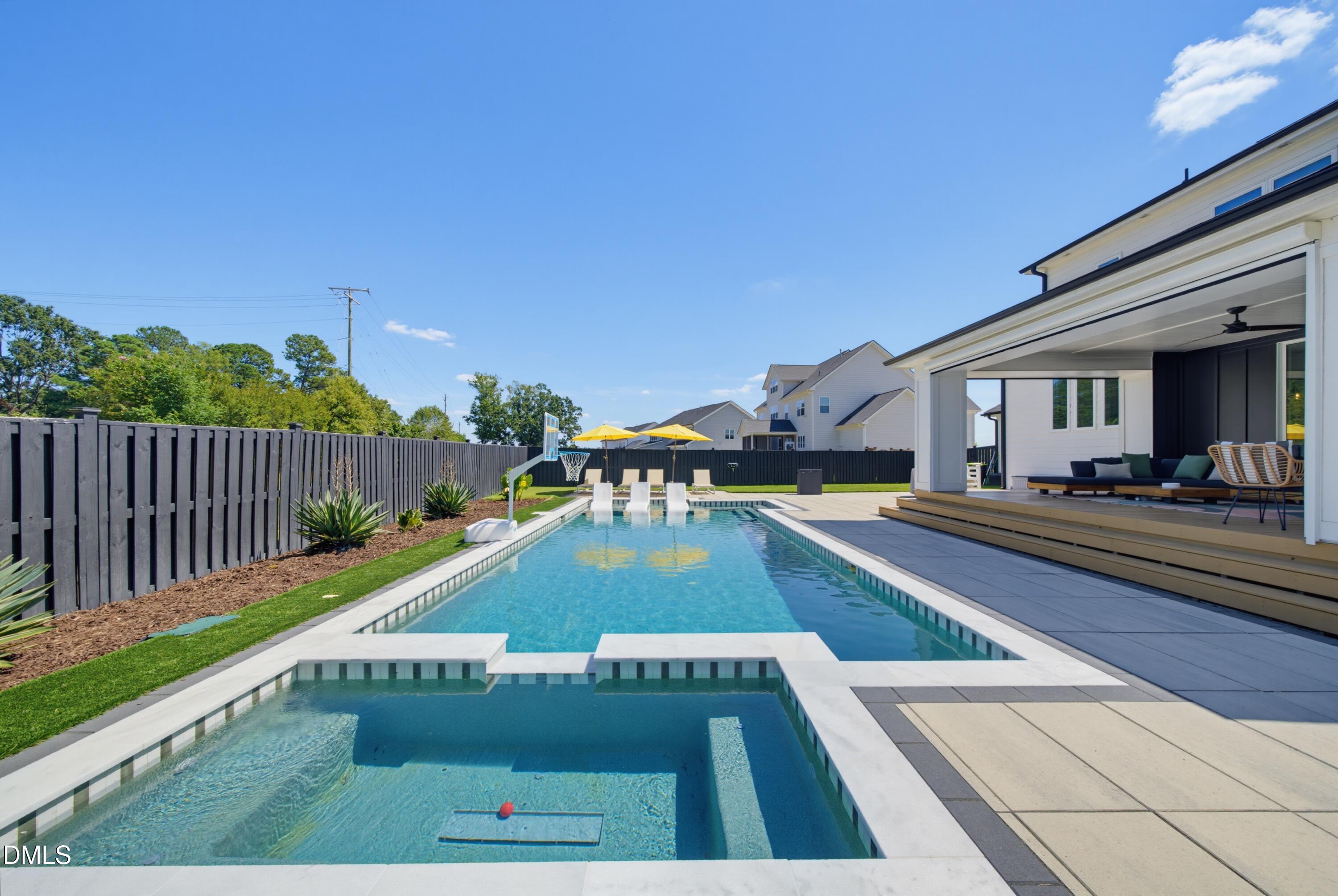 3506 Diamond Leaf Court