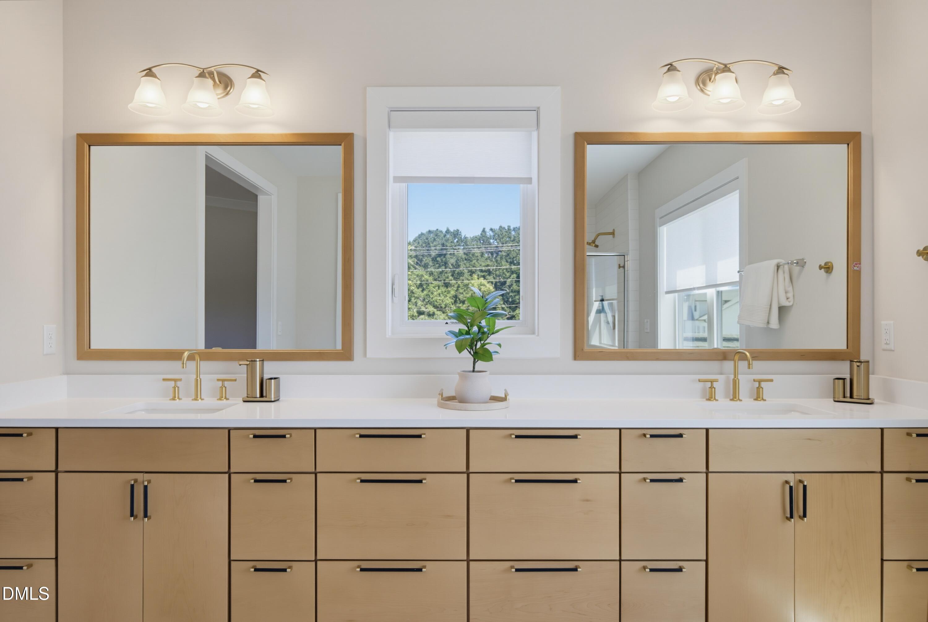 3506 Diamond Leaf Court