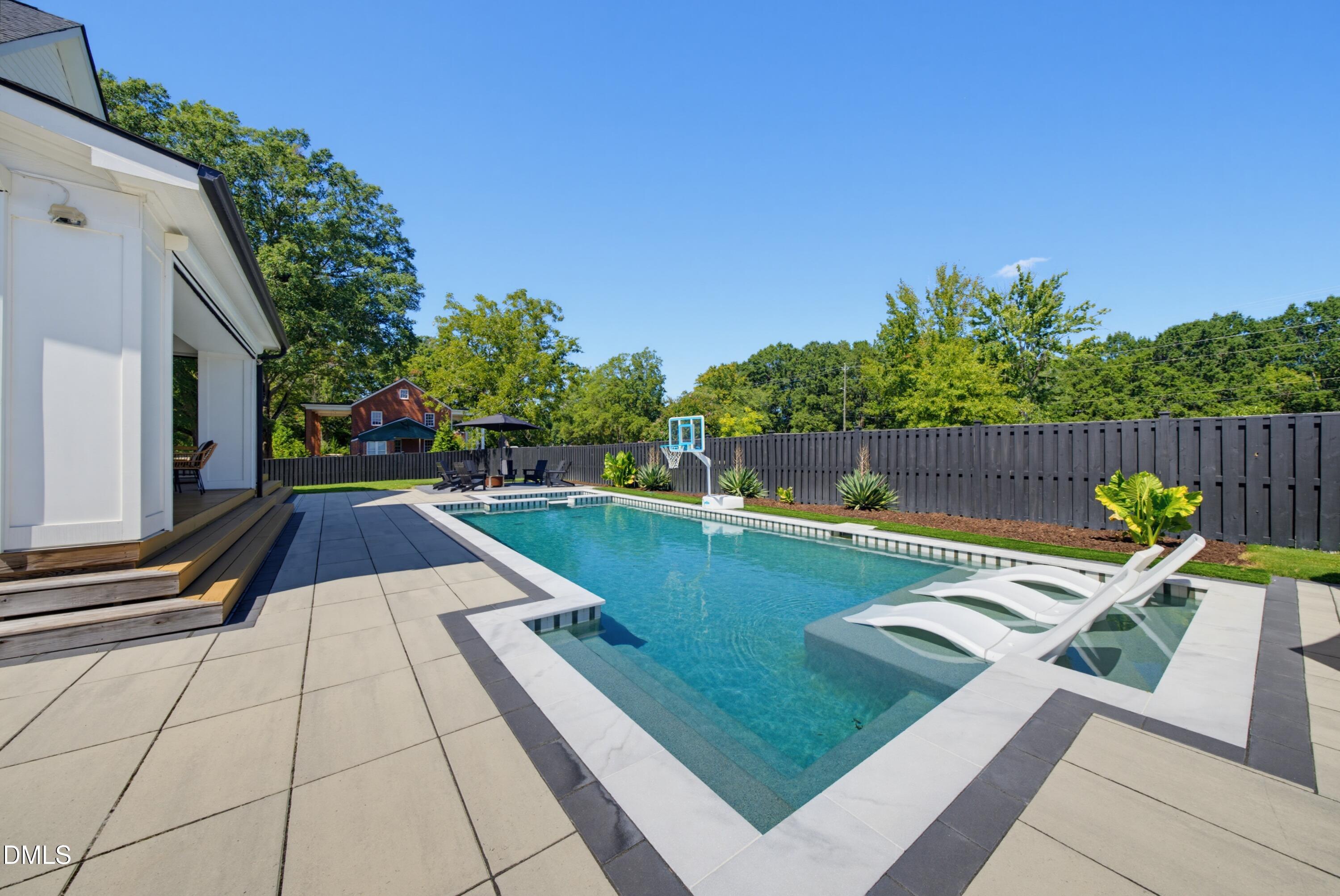 3506 Diamond Leaf Court
