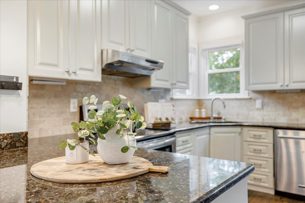 1620 Ashley Downs Drive