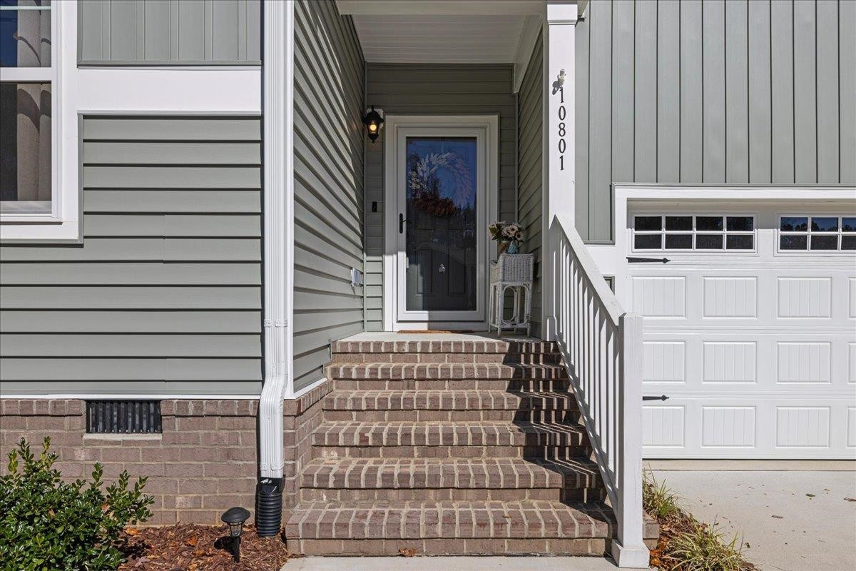 10801 Indian Lake Glen