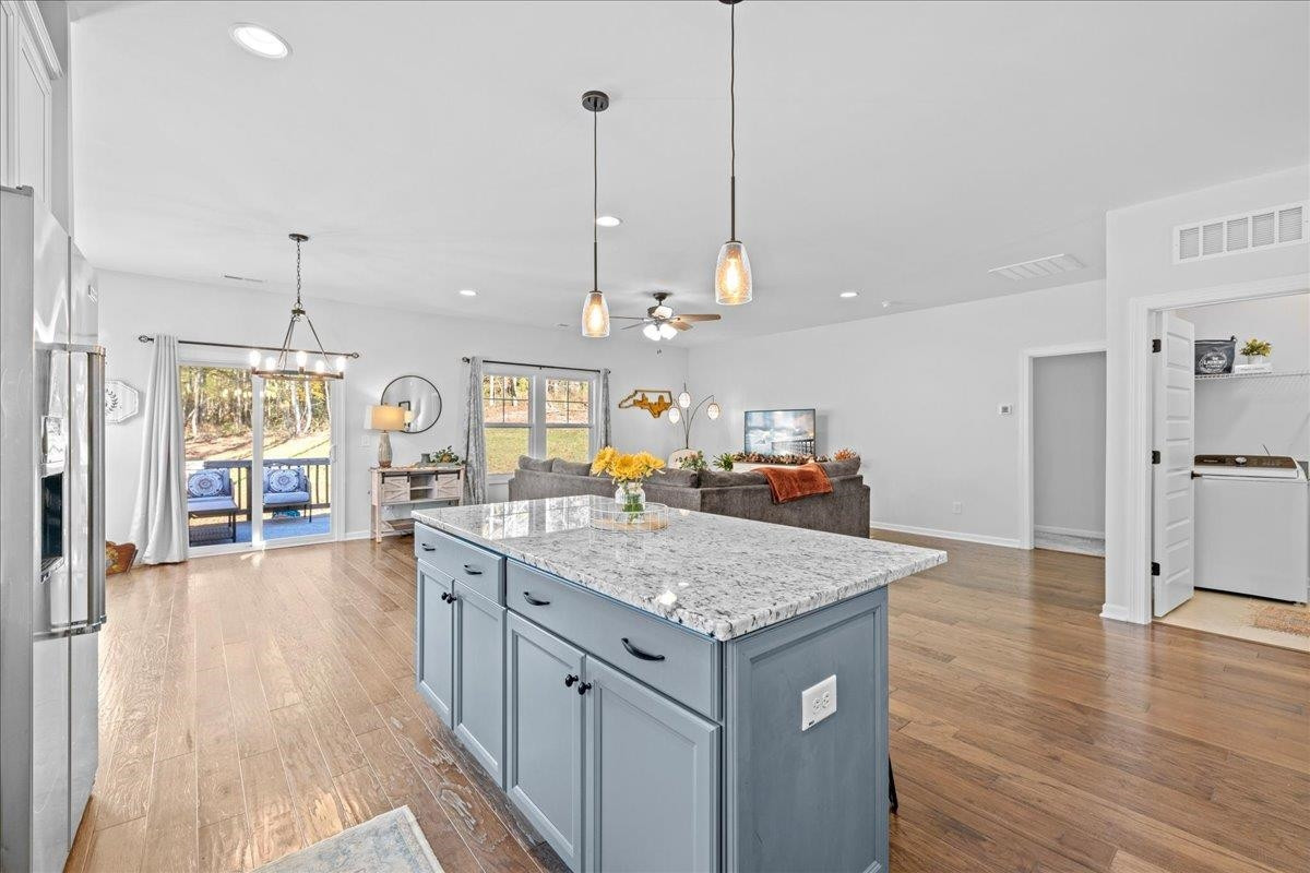 10801 Indian Lake Glen