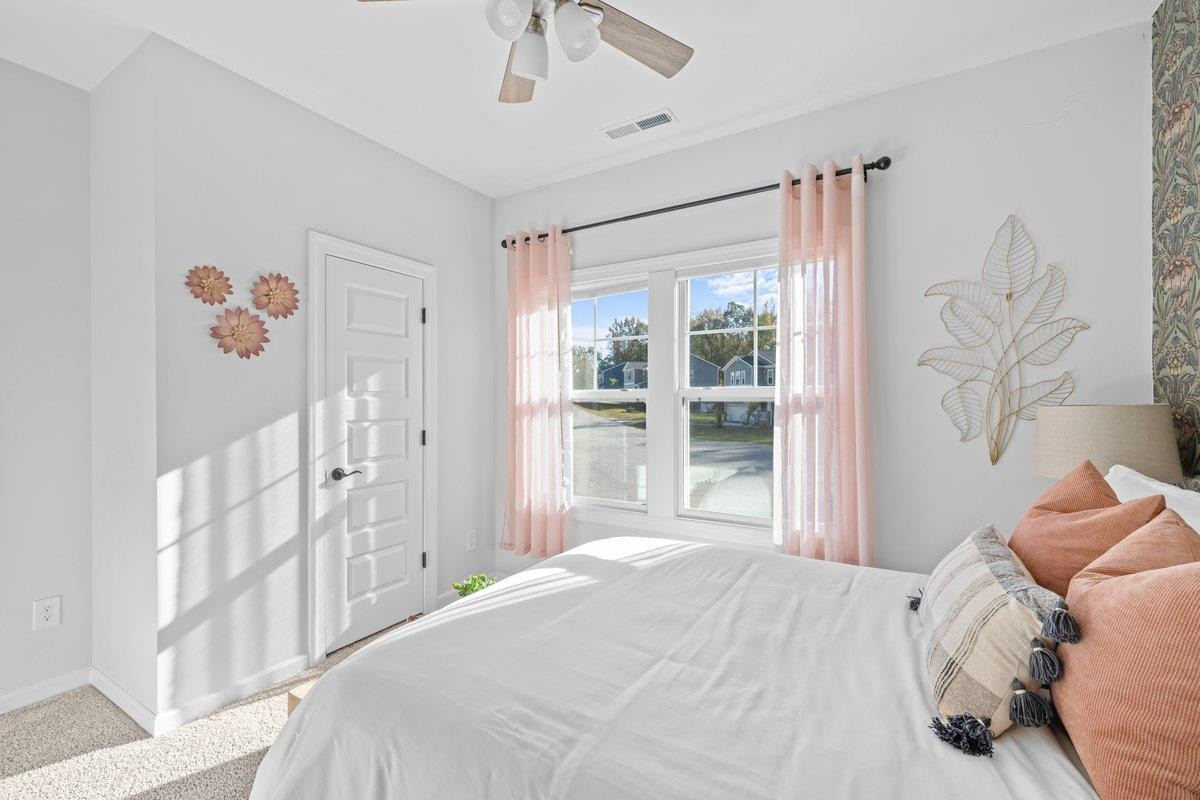 10801 Indian Lake Glen