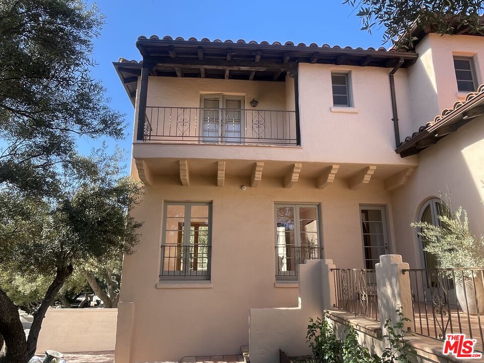 1422 Imperial Dr