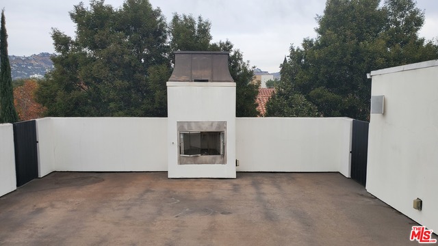 536 N Crescent Heights Blvd
