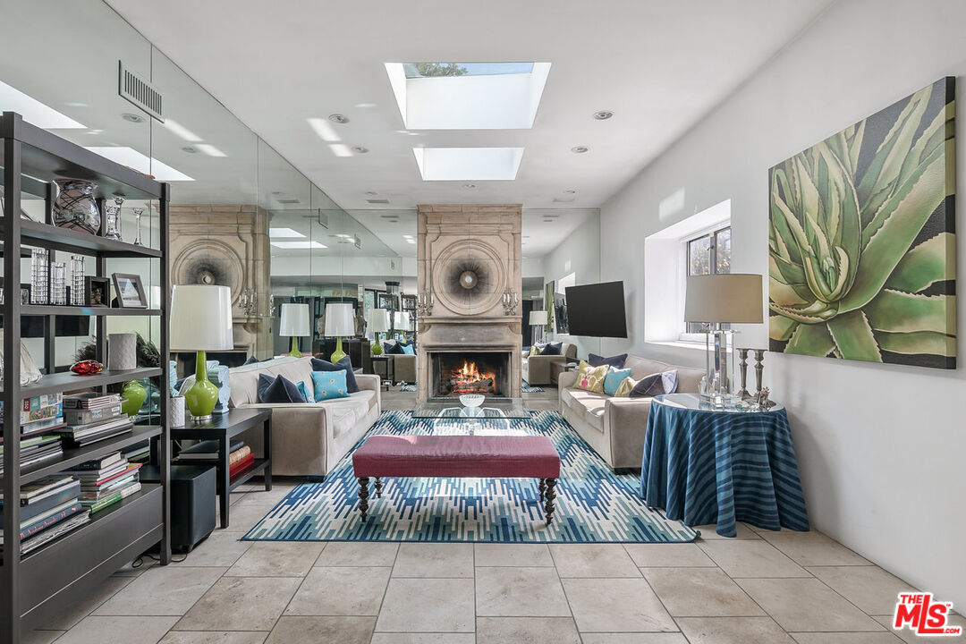 1143 Sierra Alta Way