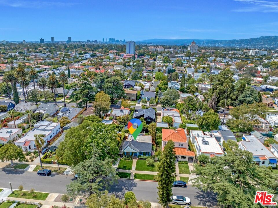 343 N Irving Blvd