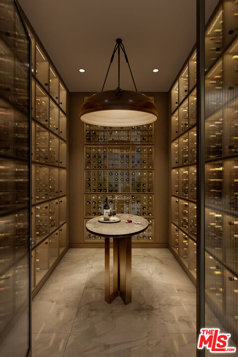 211 Elm Court Unit: 9C