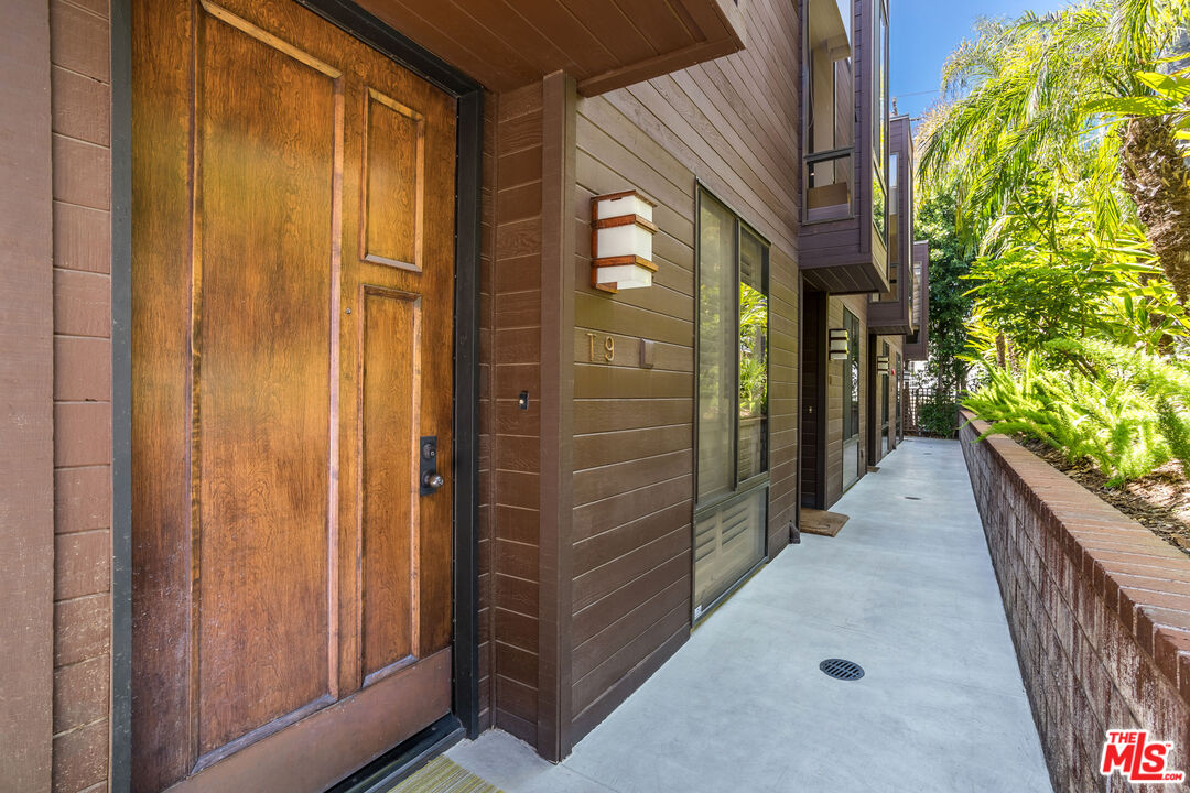 1033 Carol Dr Unit: T9