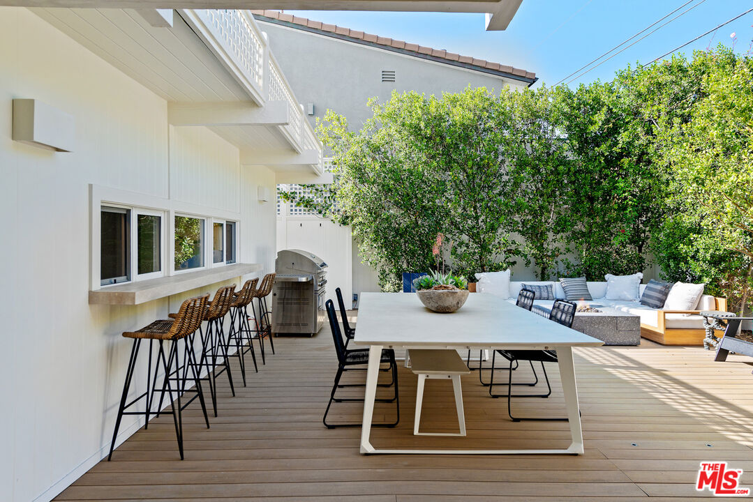27070 Malibu Cove Colony Dr