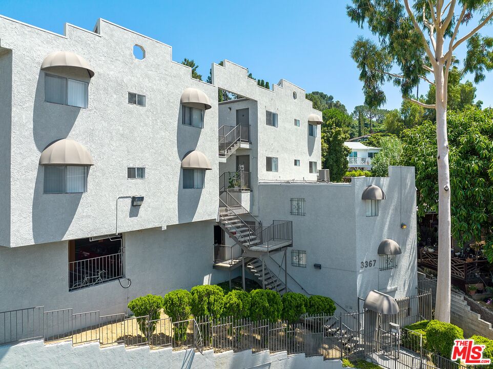 3367 Andrita St Unit: 20