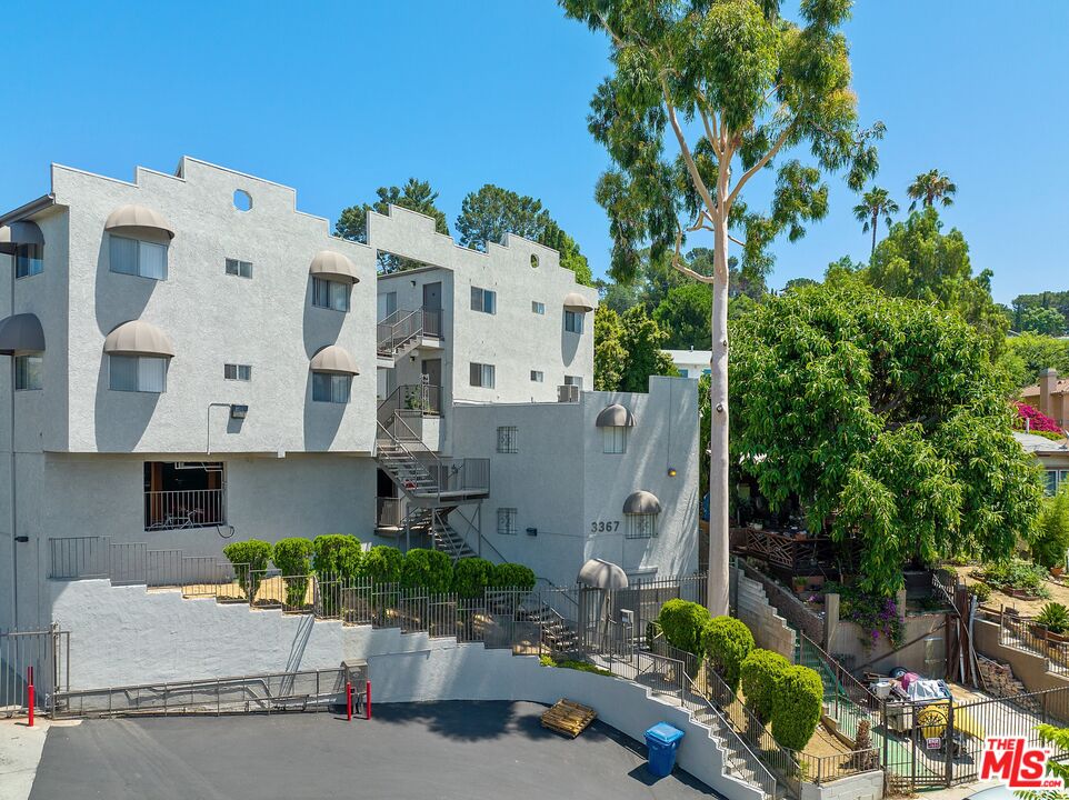 3367 Andrita St Unit: 1