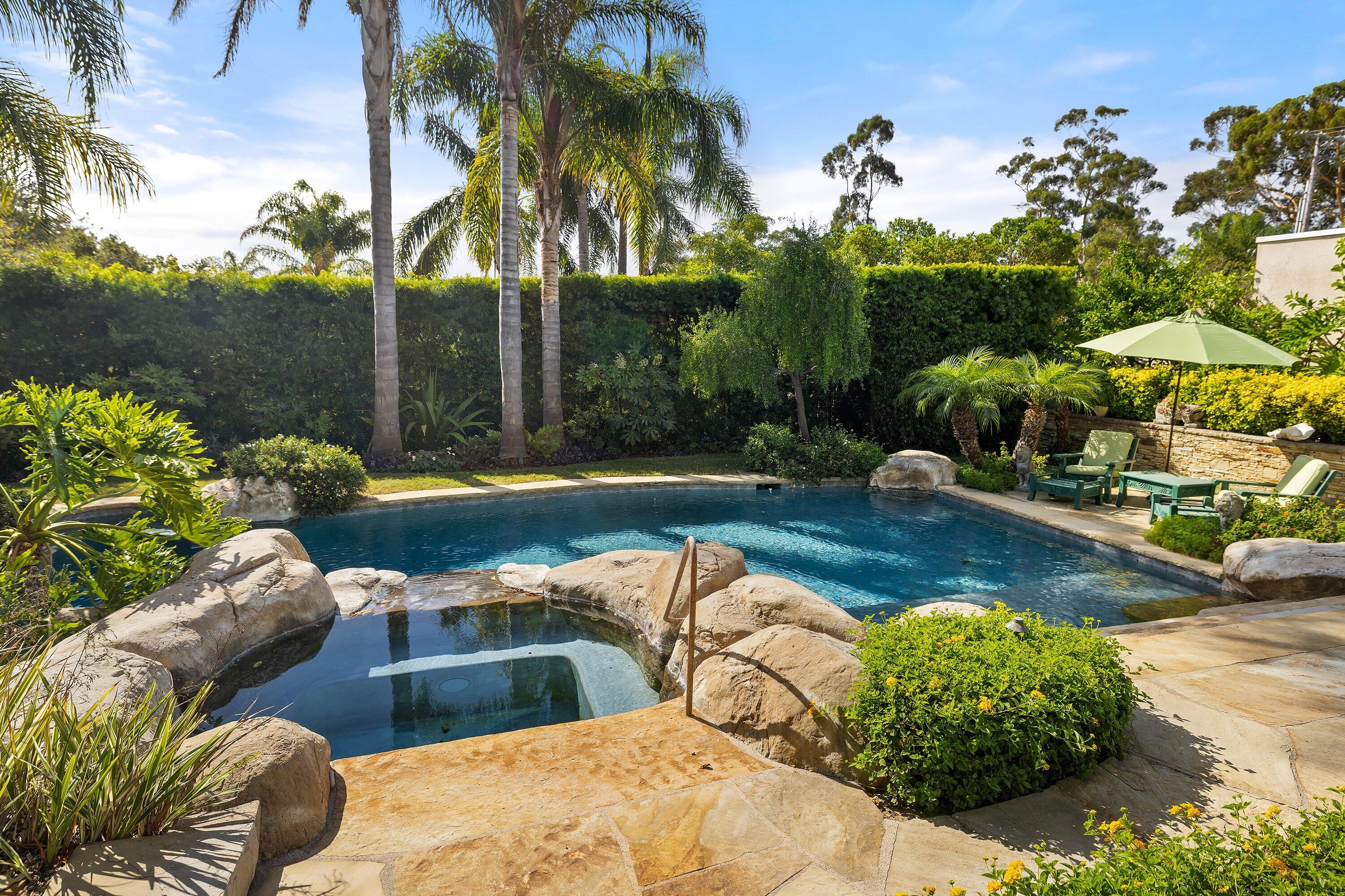 750 Picacho Lane