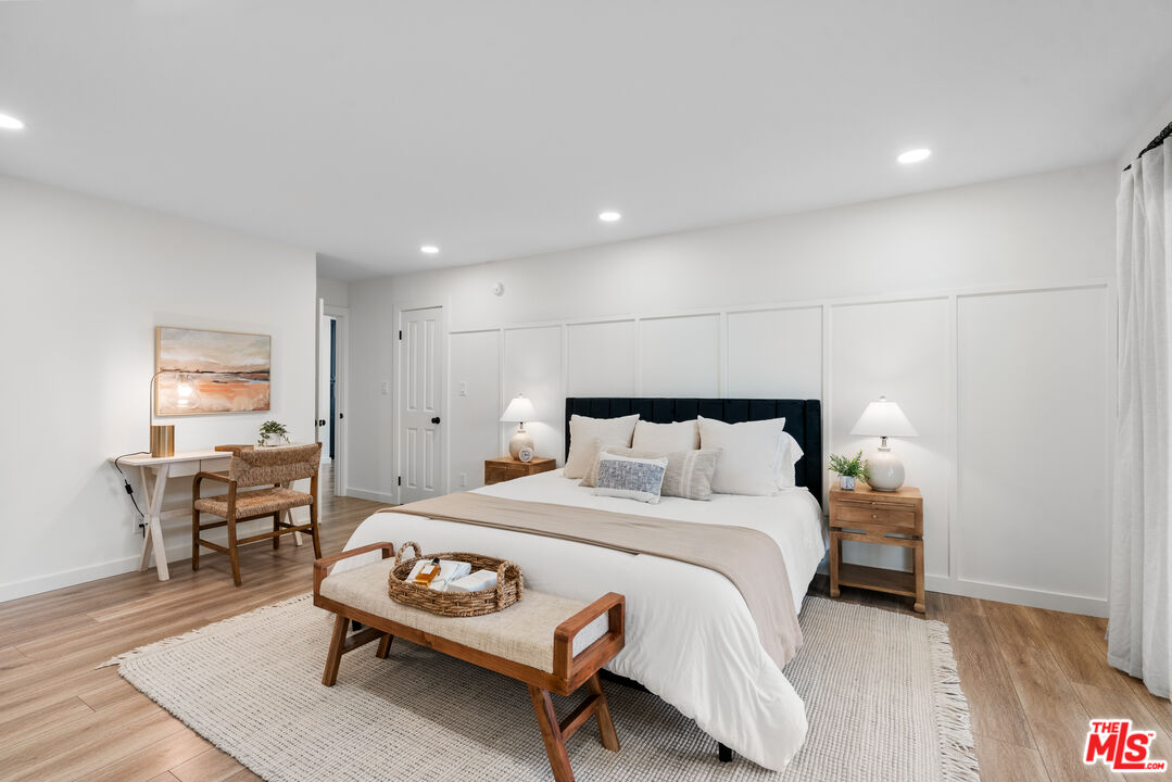 11907 Darlington Ave Unit: 103