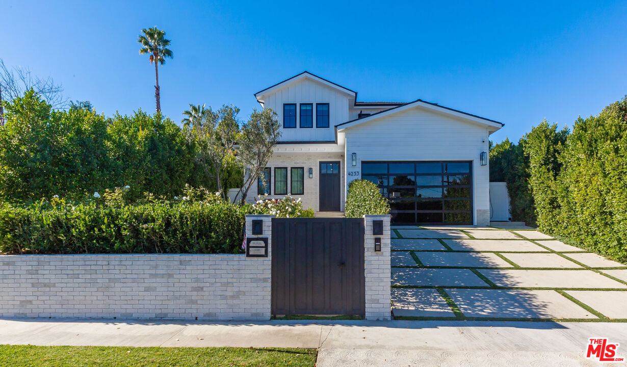 4253 Costello Ave