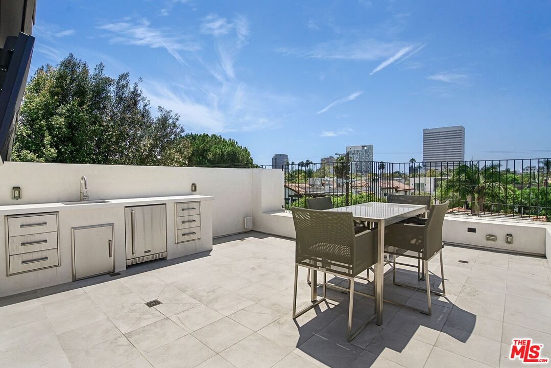 6360 Drexel Ave
