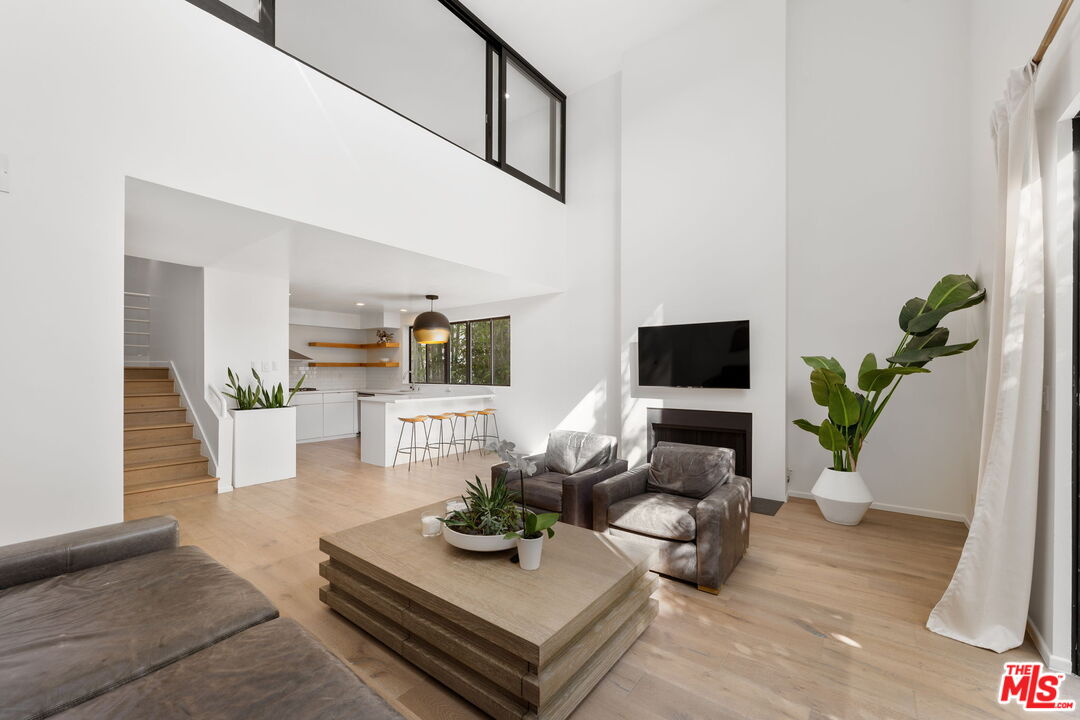 1401 Camden Ave Unit: 5