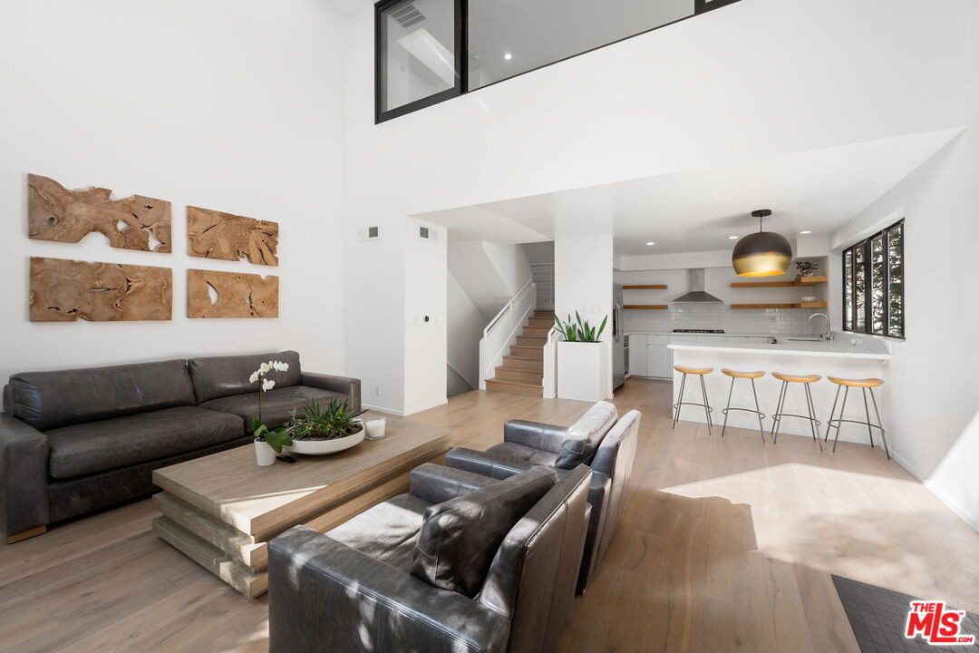 1401 Camden Ave Unit: 5