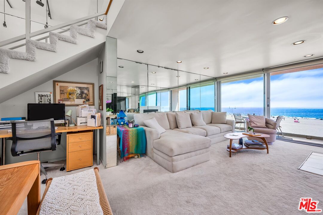 6 Eastwind St Unit: 330