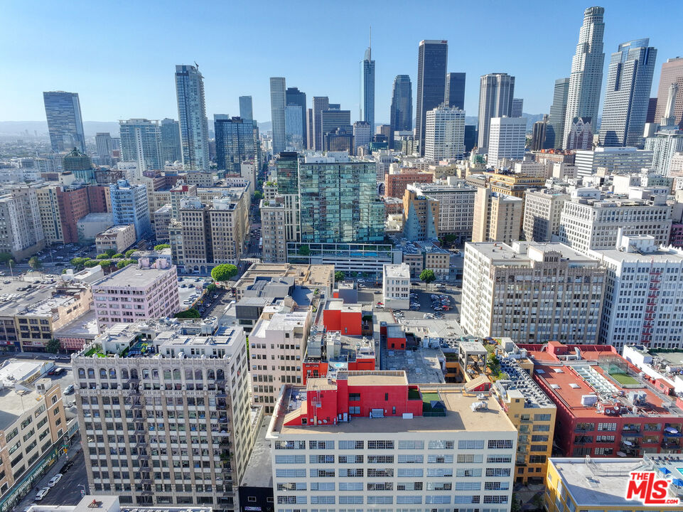 746 S Los Angeles St Unit: 1201