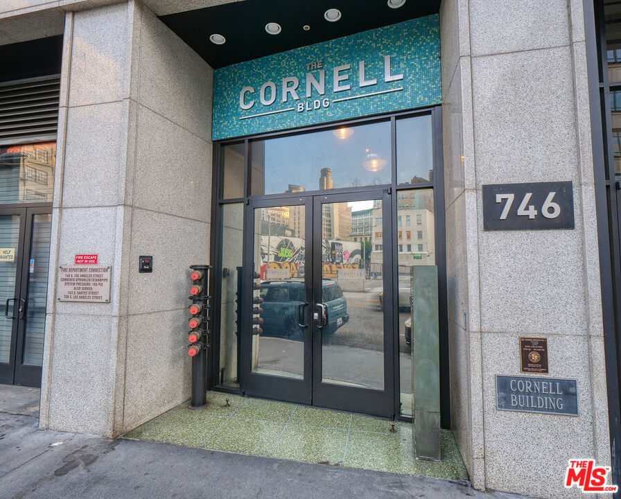 746 S Los Angeles St Unit: 1201