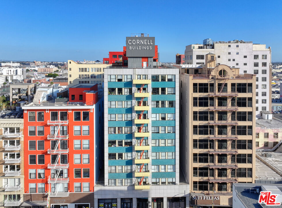 746 S Los Angeles St Unit: 1201