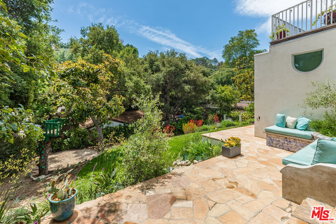 8754 Arlene Terrace