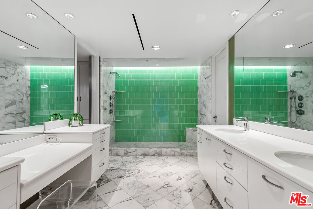 10490 Wilshire Blvd Unit: 604