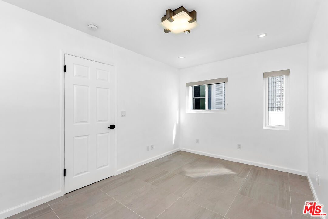 424 Carroll Canal