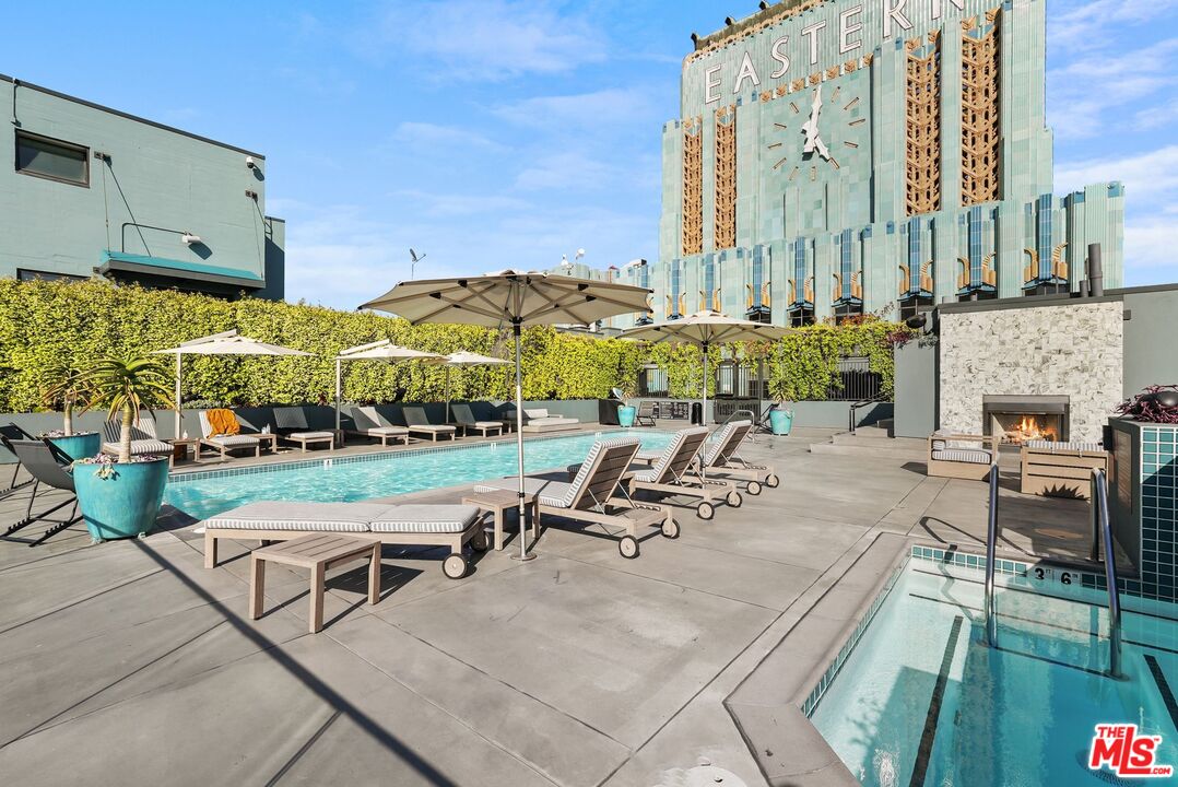 849 S Broadway Unit: 1210