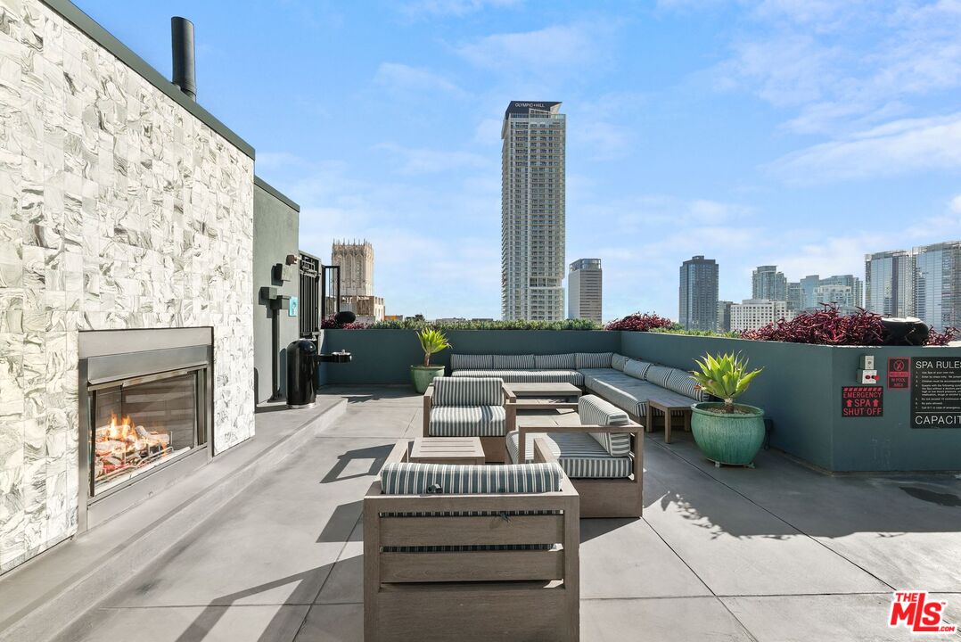849 S Broadway Unit: 1210