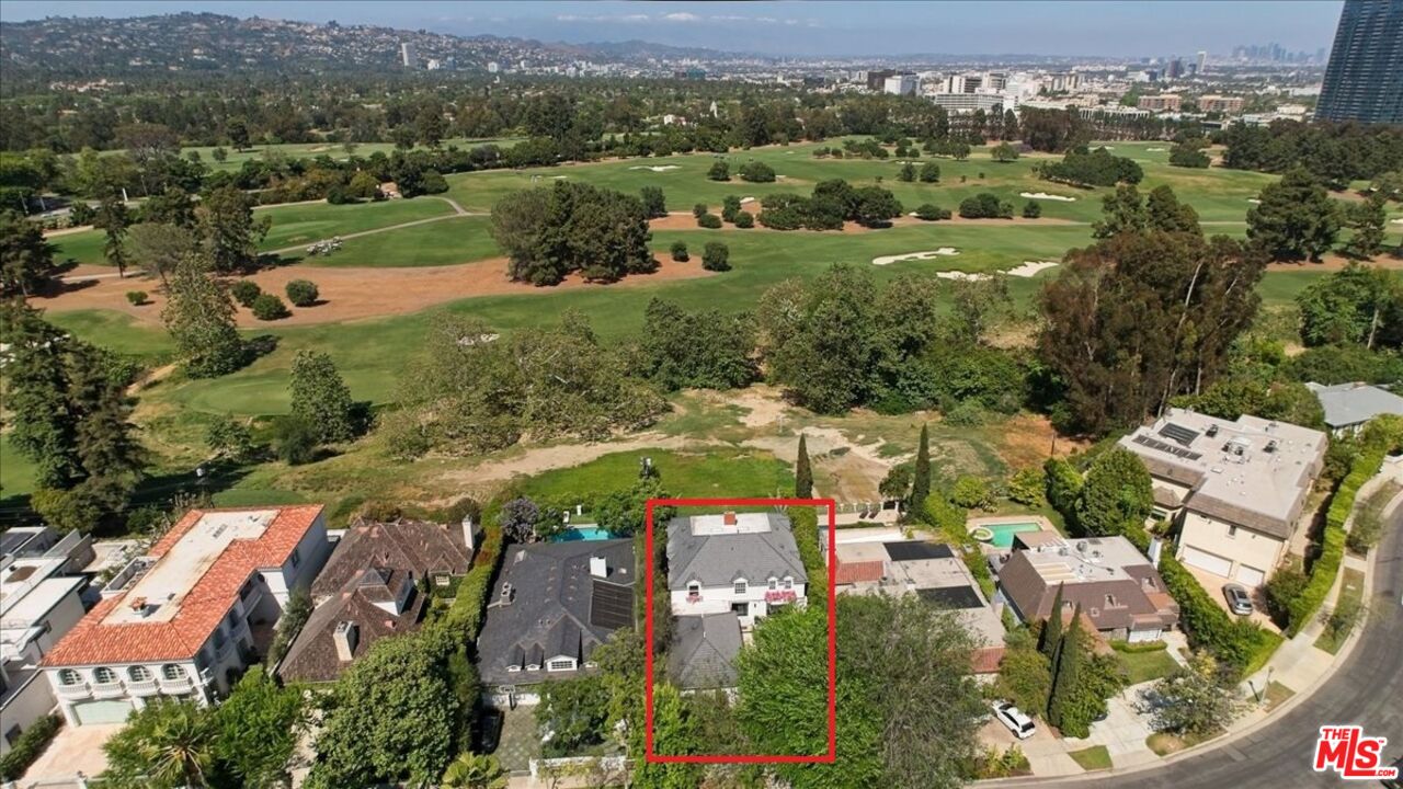 1400 Club View Dr