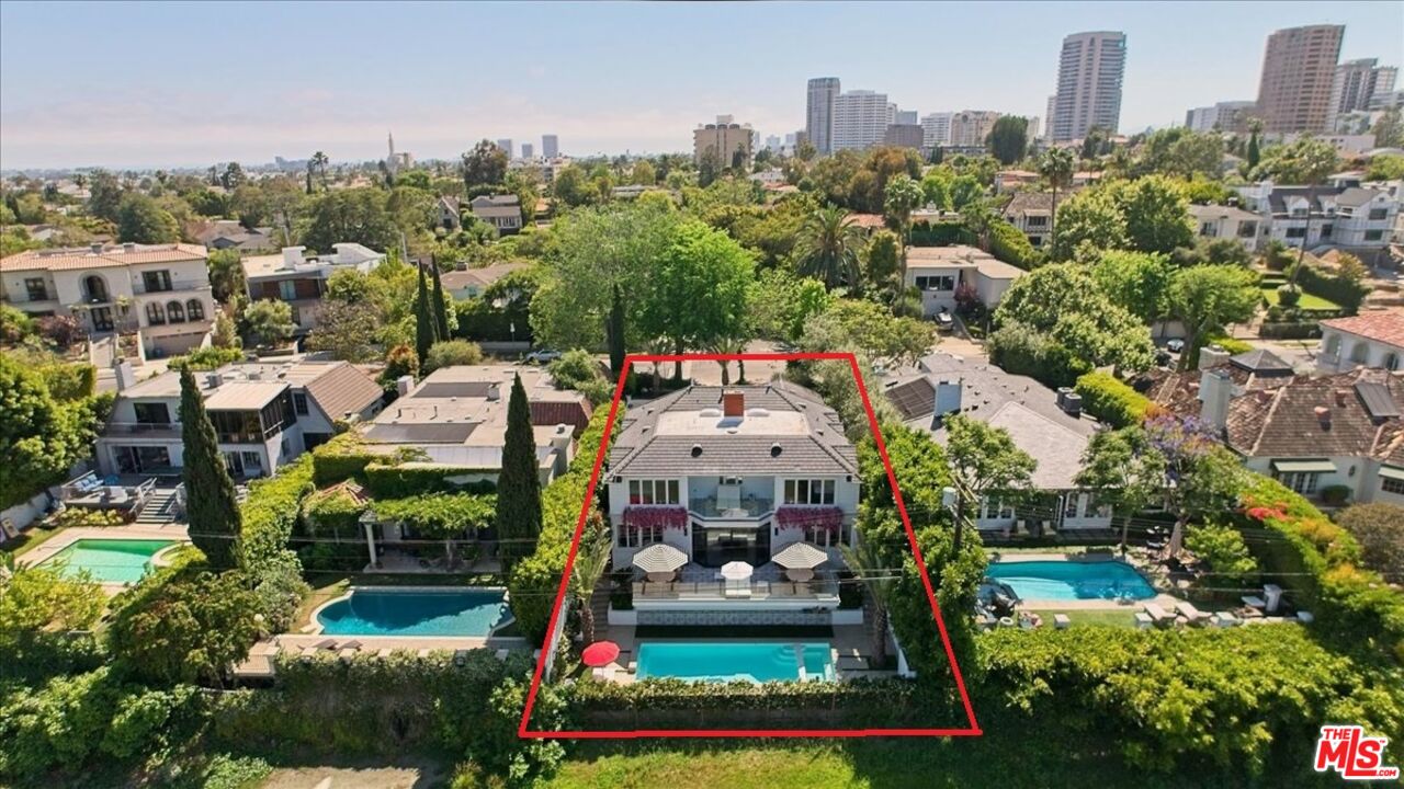 1400 Club View Dr