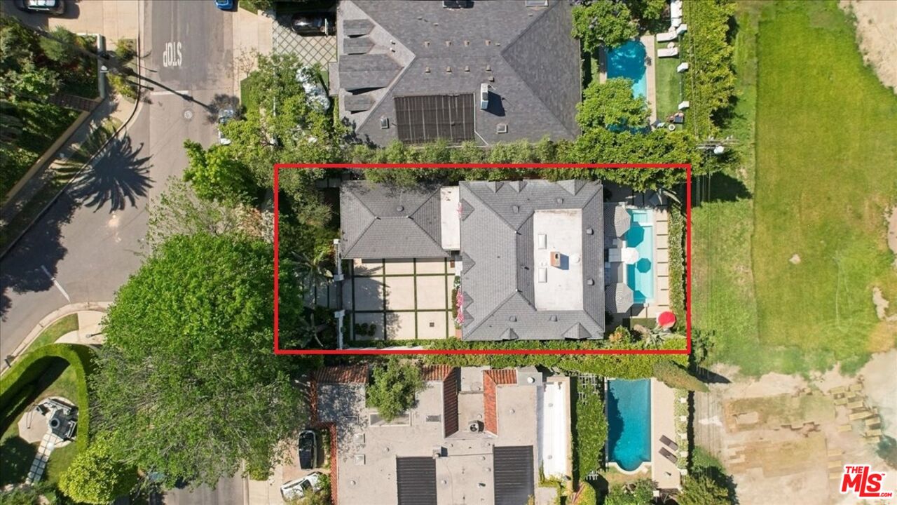1400 Club View Dr