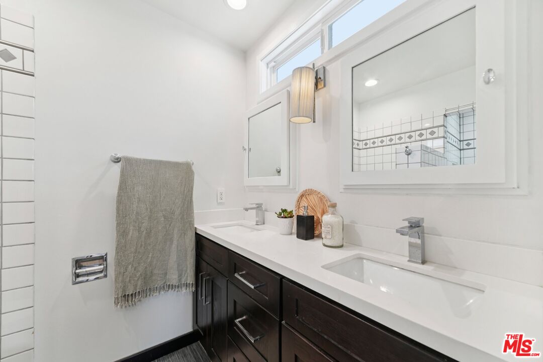 851 Tularosa Dr